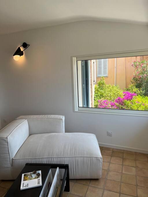 - Le Loft